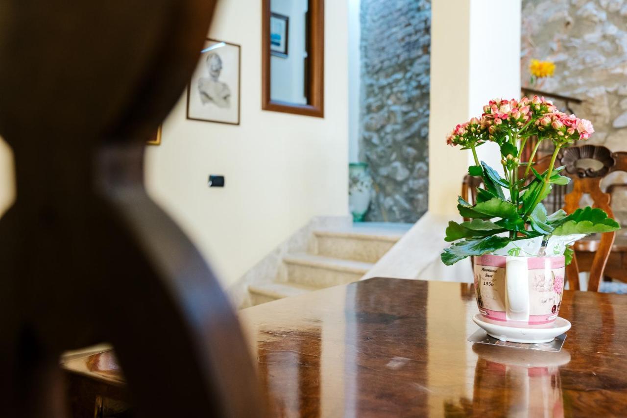 b&b Antiche Dimore Taurasi Exterior foto