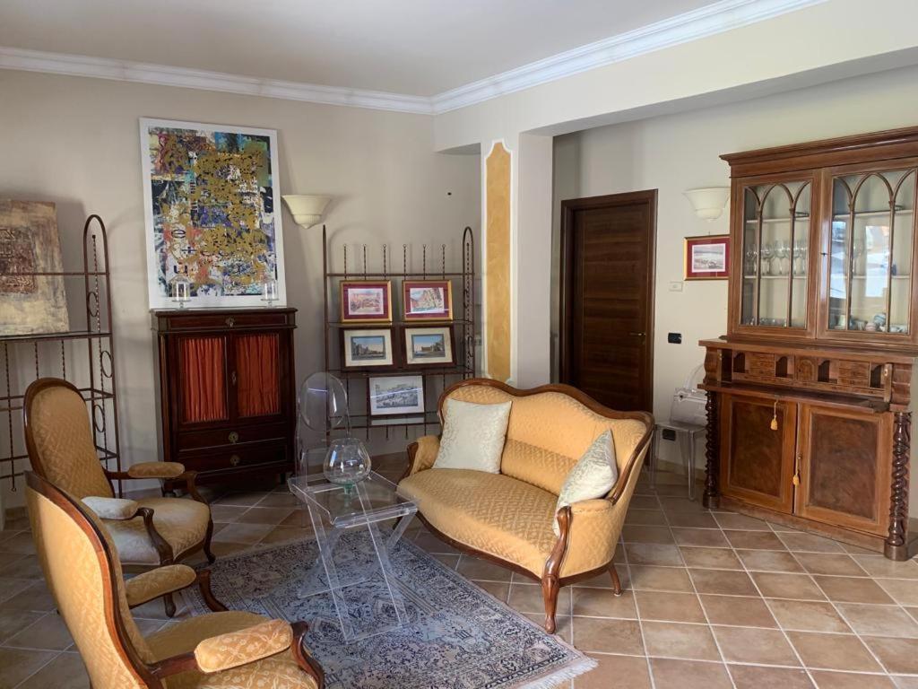 b&b Antiche Dimore Taurasi Exterior foto