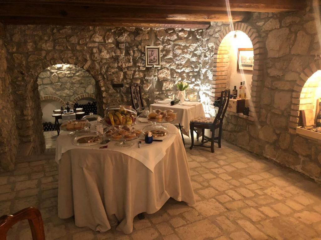 b&b Antiche Dimore Taurasi Exterior foto